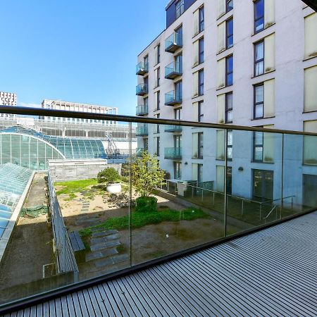 Pass The Keys Super Central Spacious 2 Bed Apartment With Parking Cardiff Exterior photo