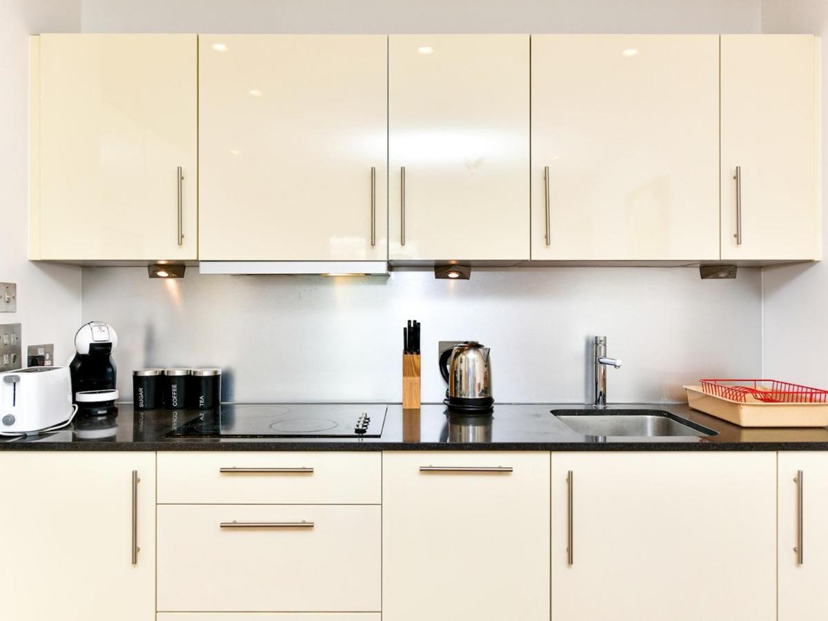 Pass The Keys Super Central Spacious 2 Bed Apartment With Parking Cardiff Exterior photo