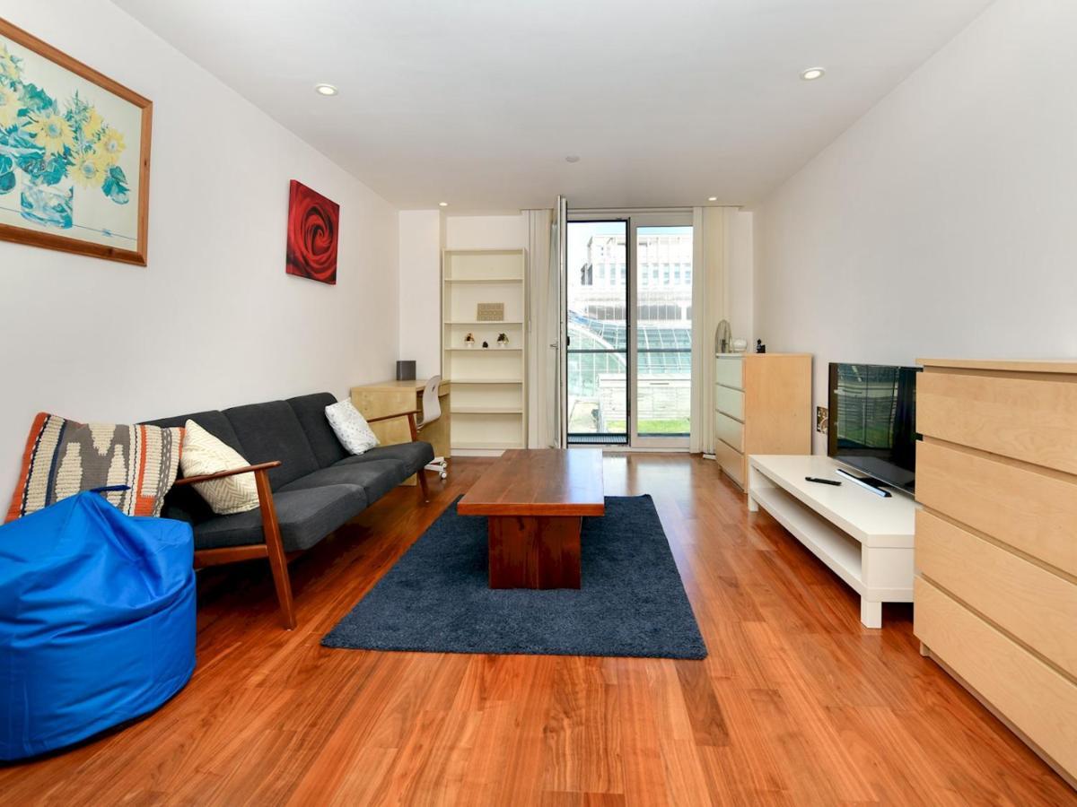 Pass The Keys Super Central Spacious 2 Bed Apartment With Parking Cardiff Exterior photo